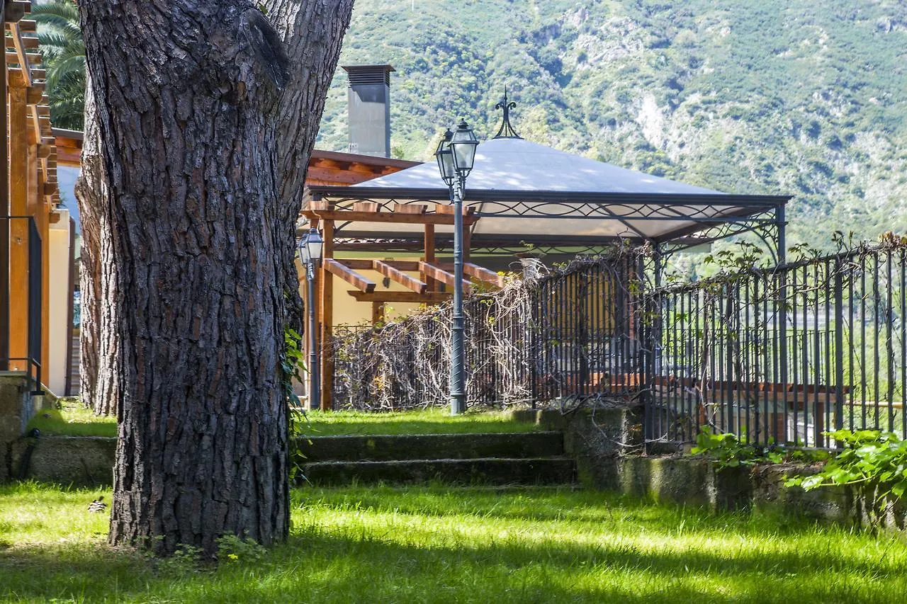 Villa Laura - Antico Borgo Di Sicilia Milici Hotel